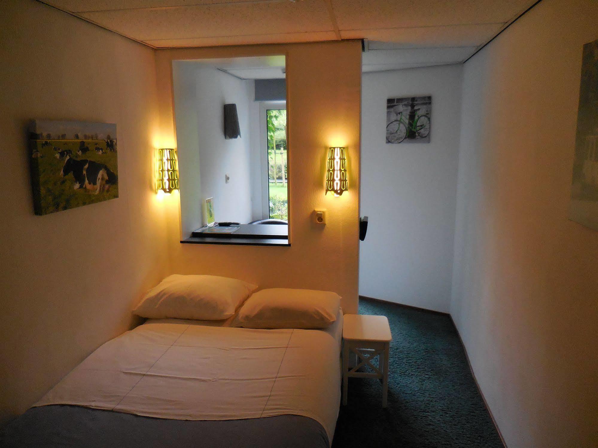 Hotel Oorsprongpark City Centre Utrecht Exterior photo